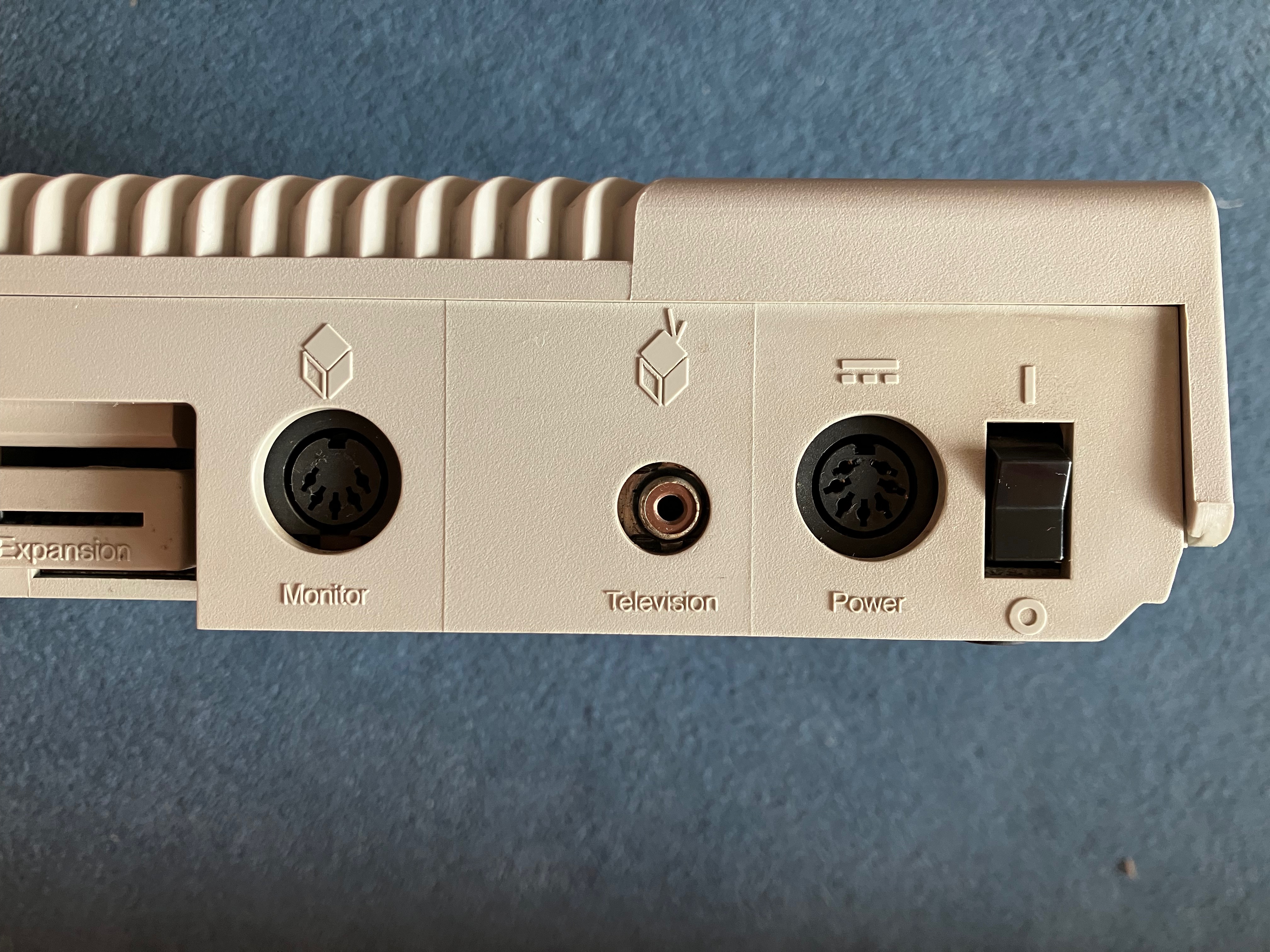 Atari 130XE - 3.jpeg Atari 130XE - 3.jpeg